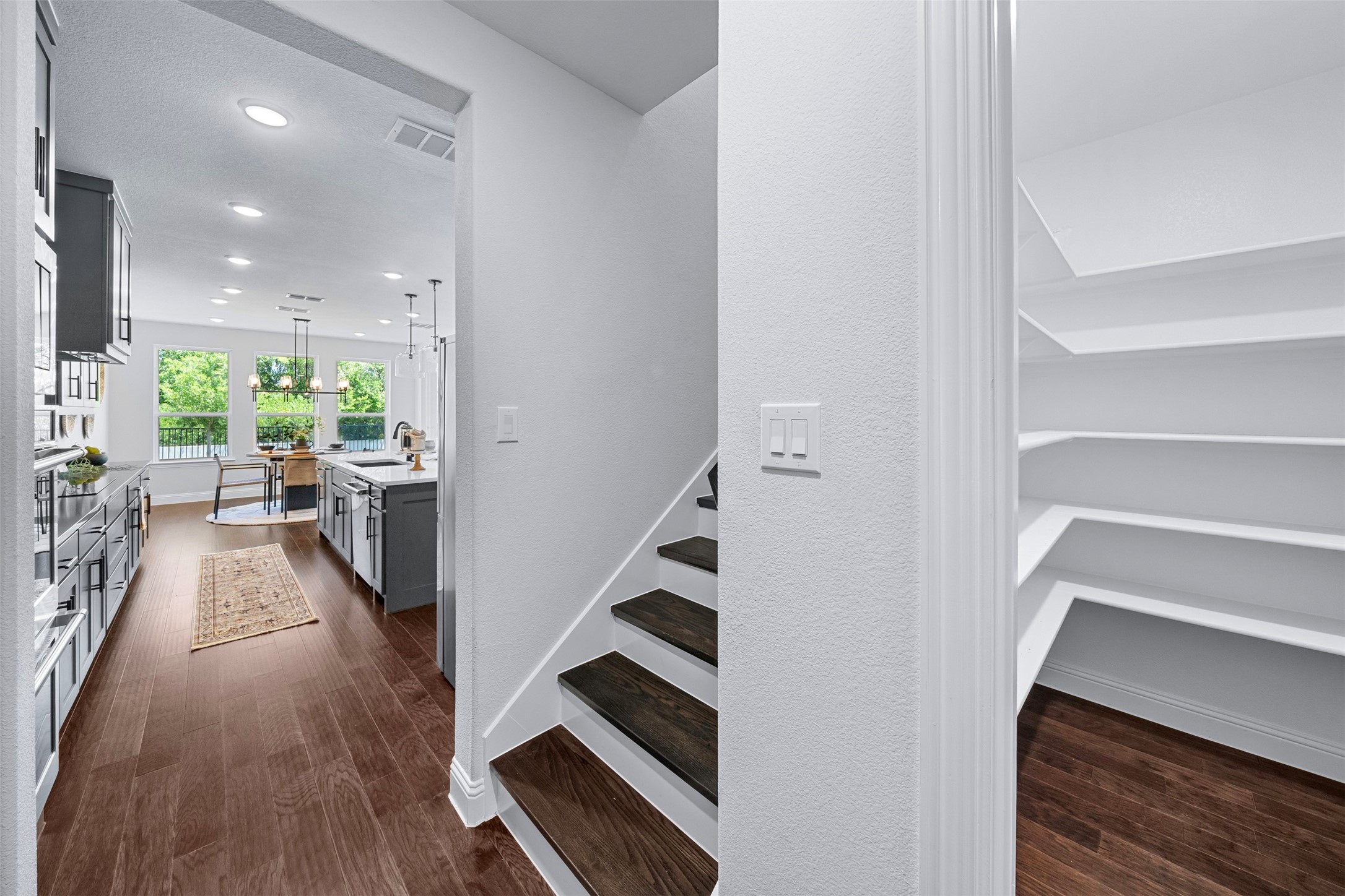 1173 Rochester Place