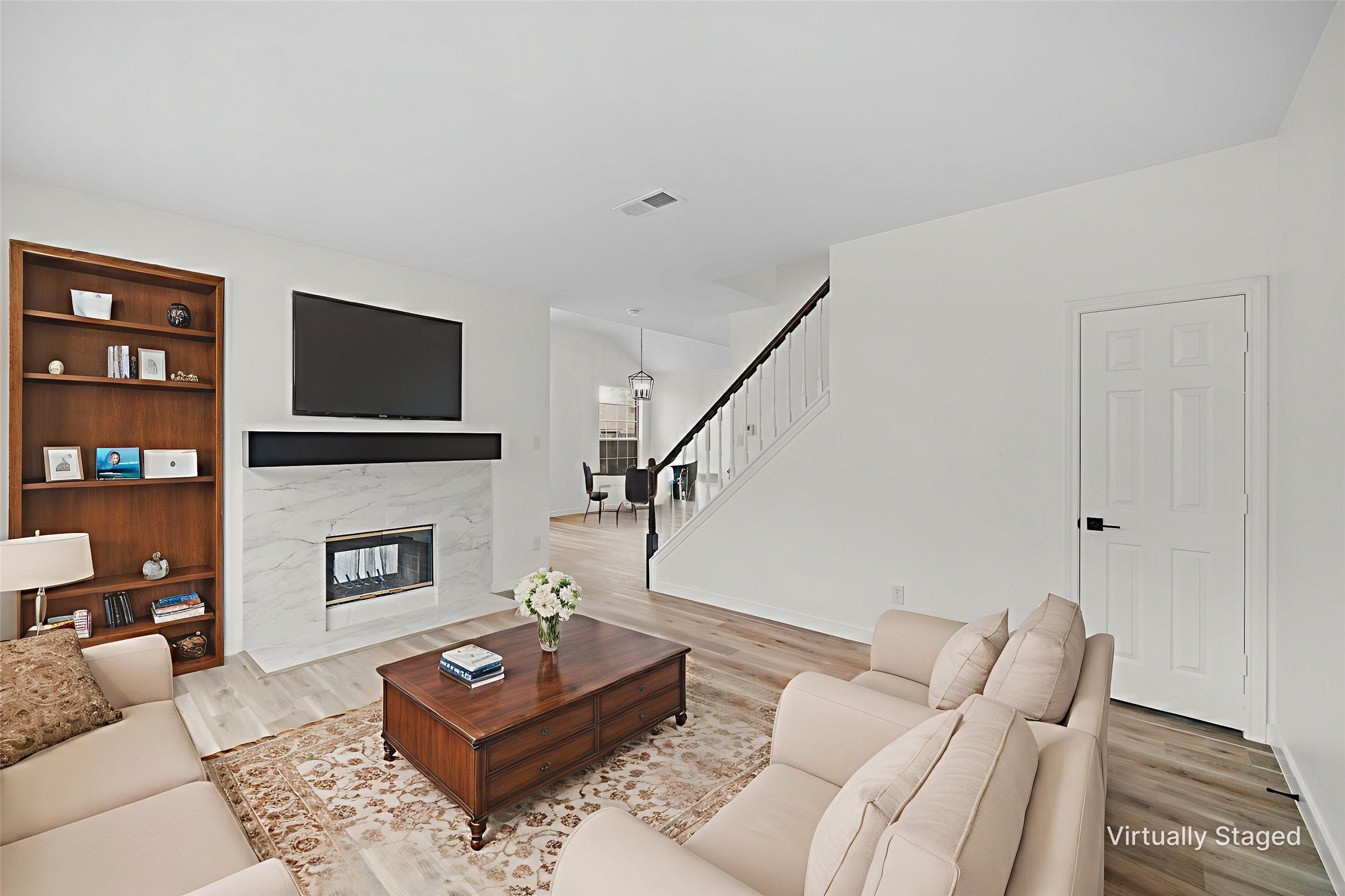 945 Azalia Drive