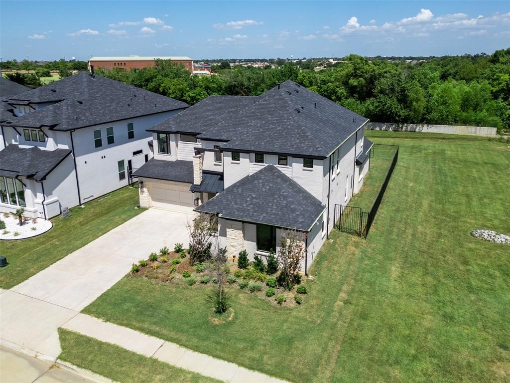 1173 Rochester Place