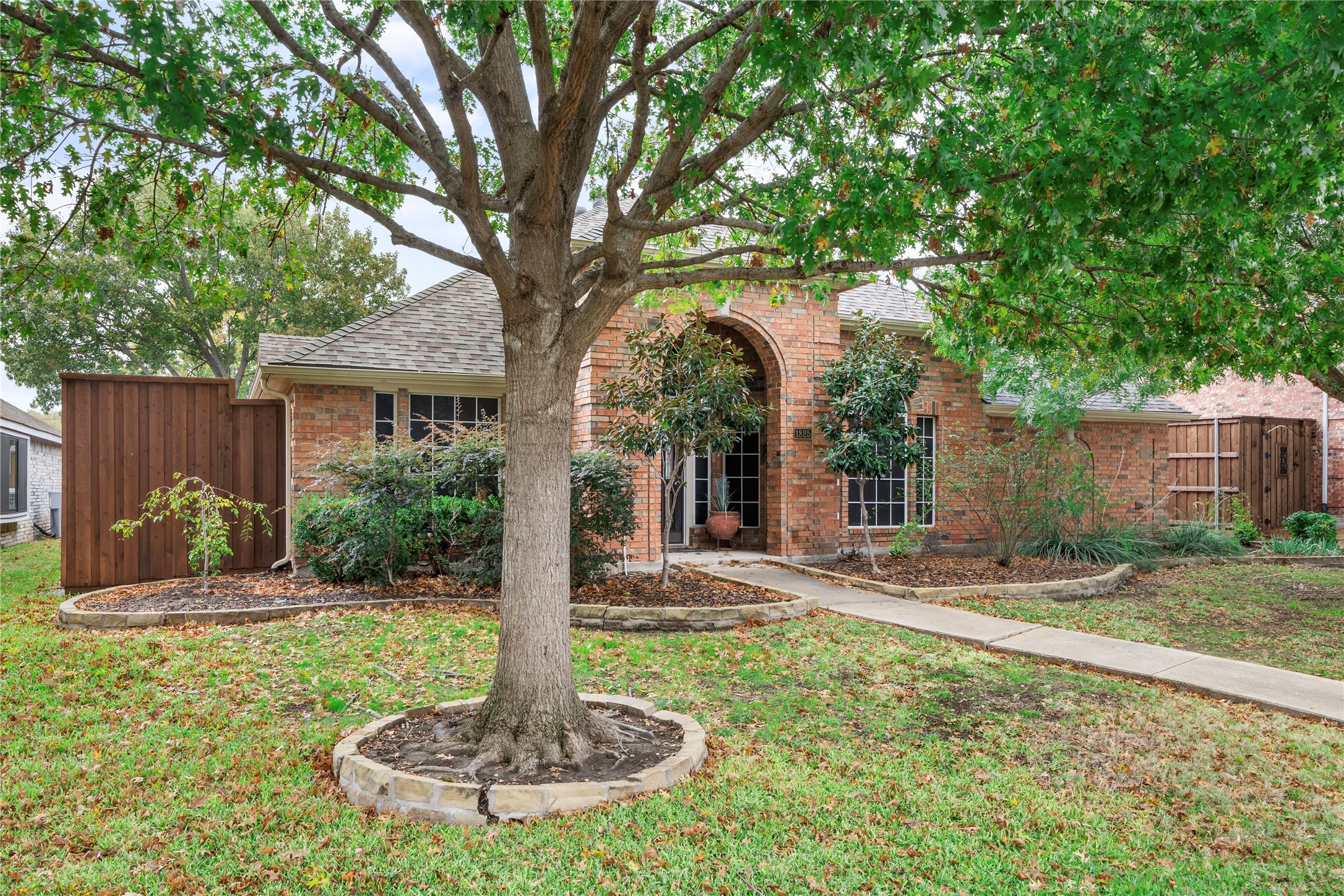 1825 Walters Drive