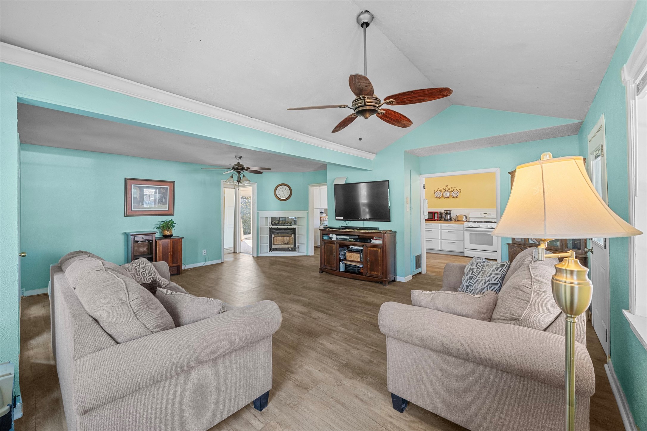 633 Haverhill Lane