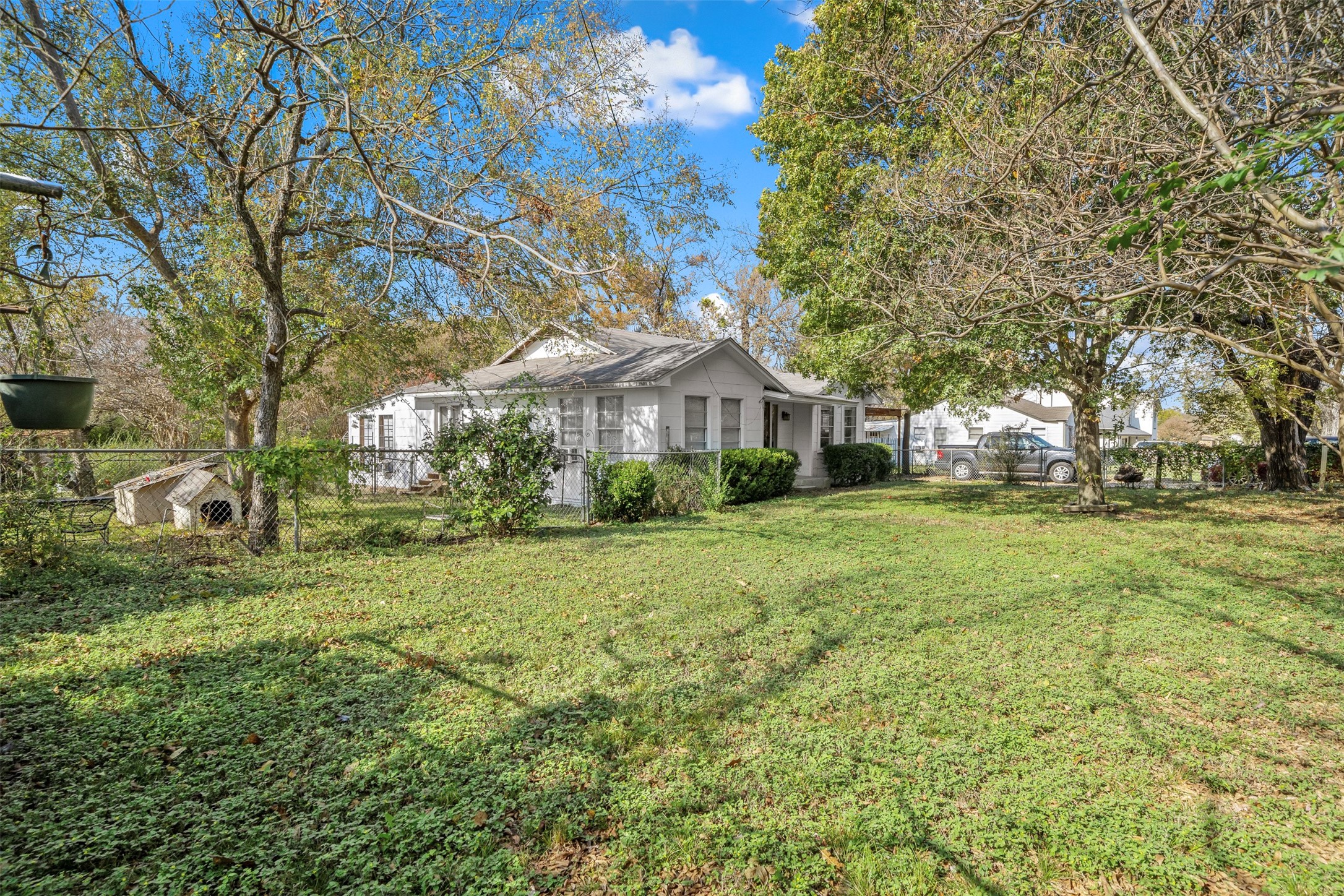 633 Haverhill Lane