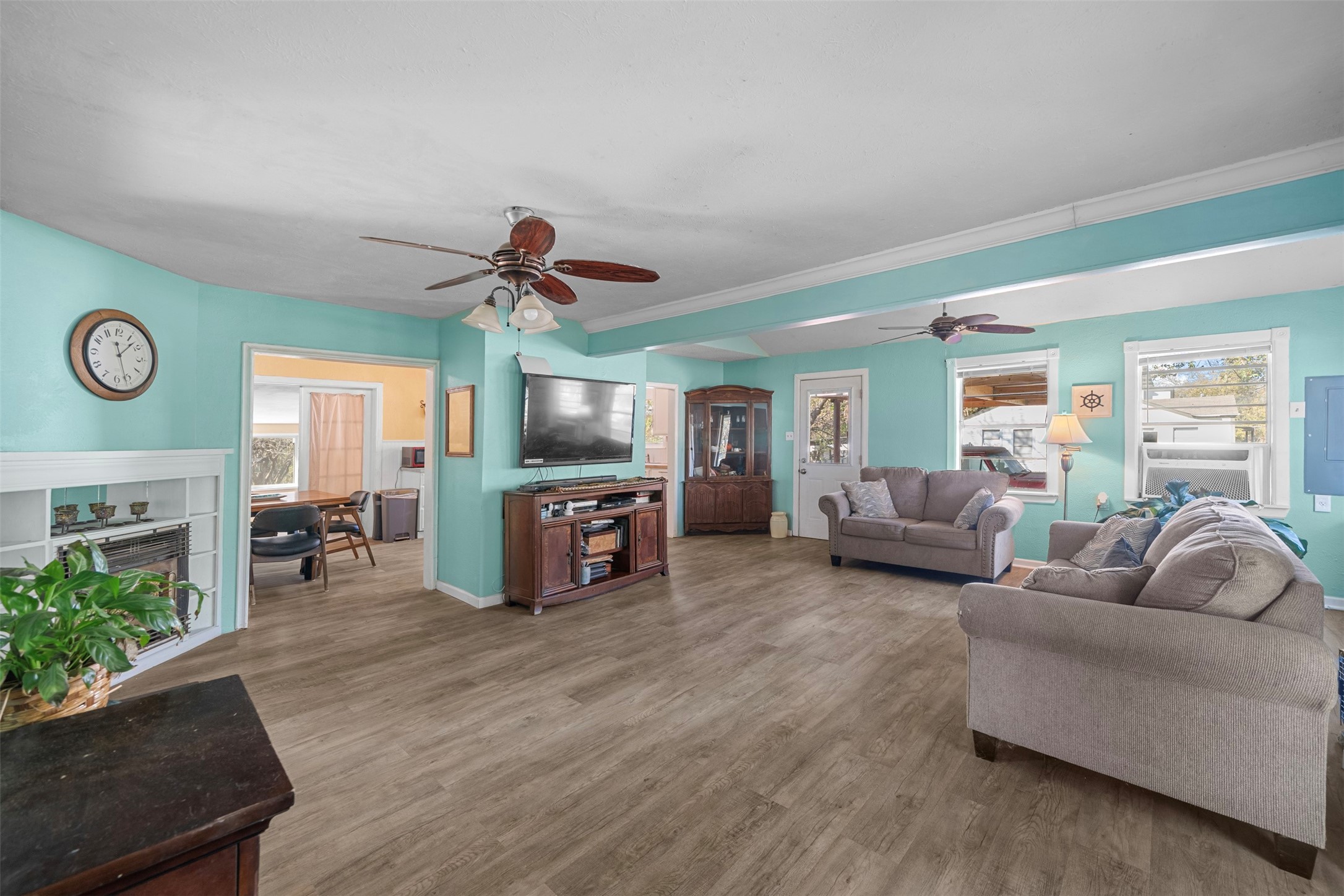 633 Haverhill Lane