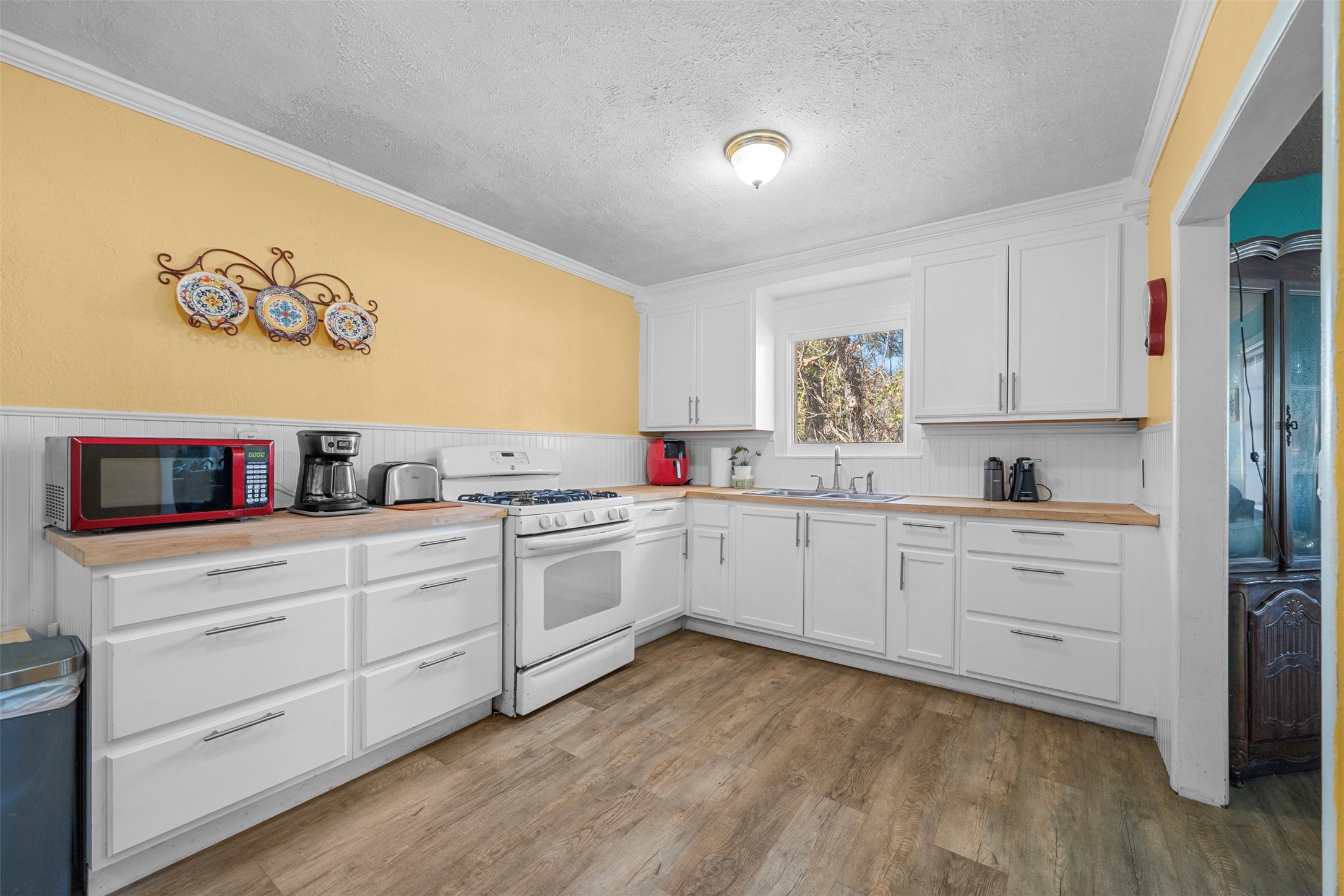 633 Haverhill Lane