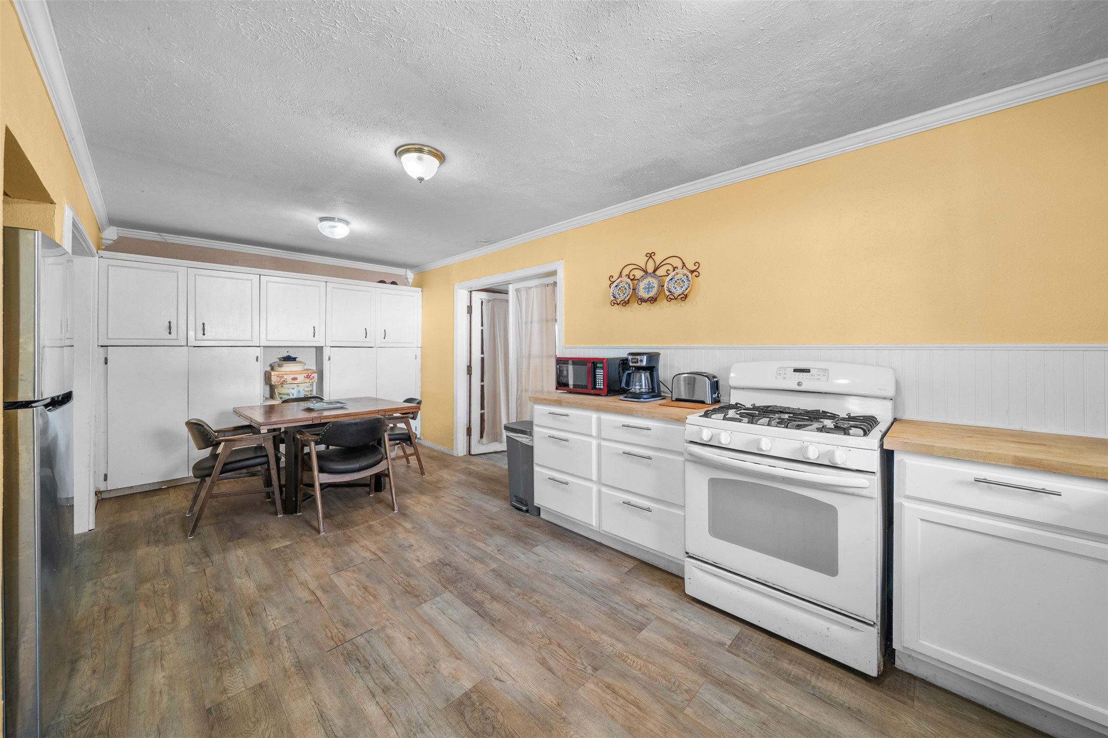633 Haverhill Lane