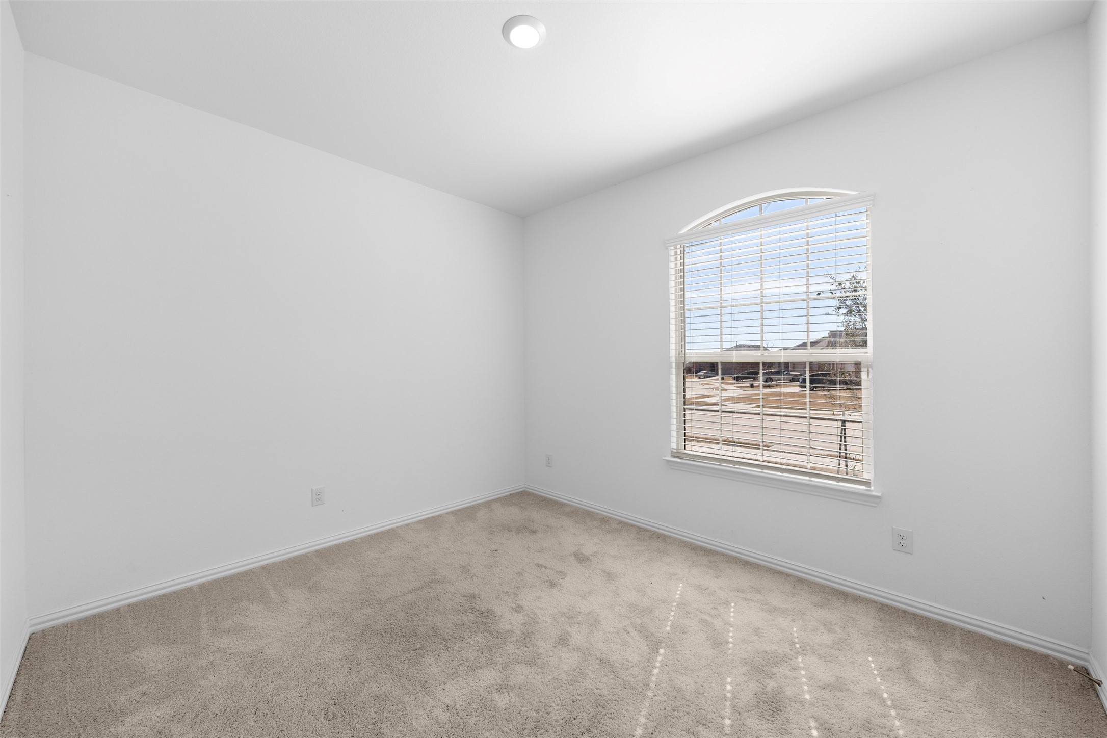 3417 Kaufman Court