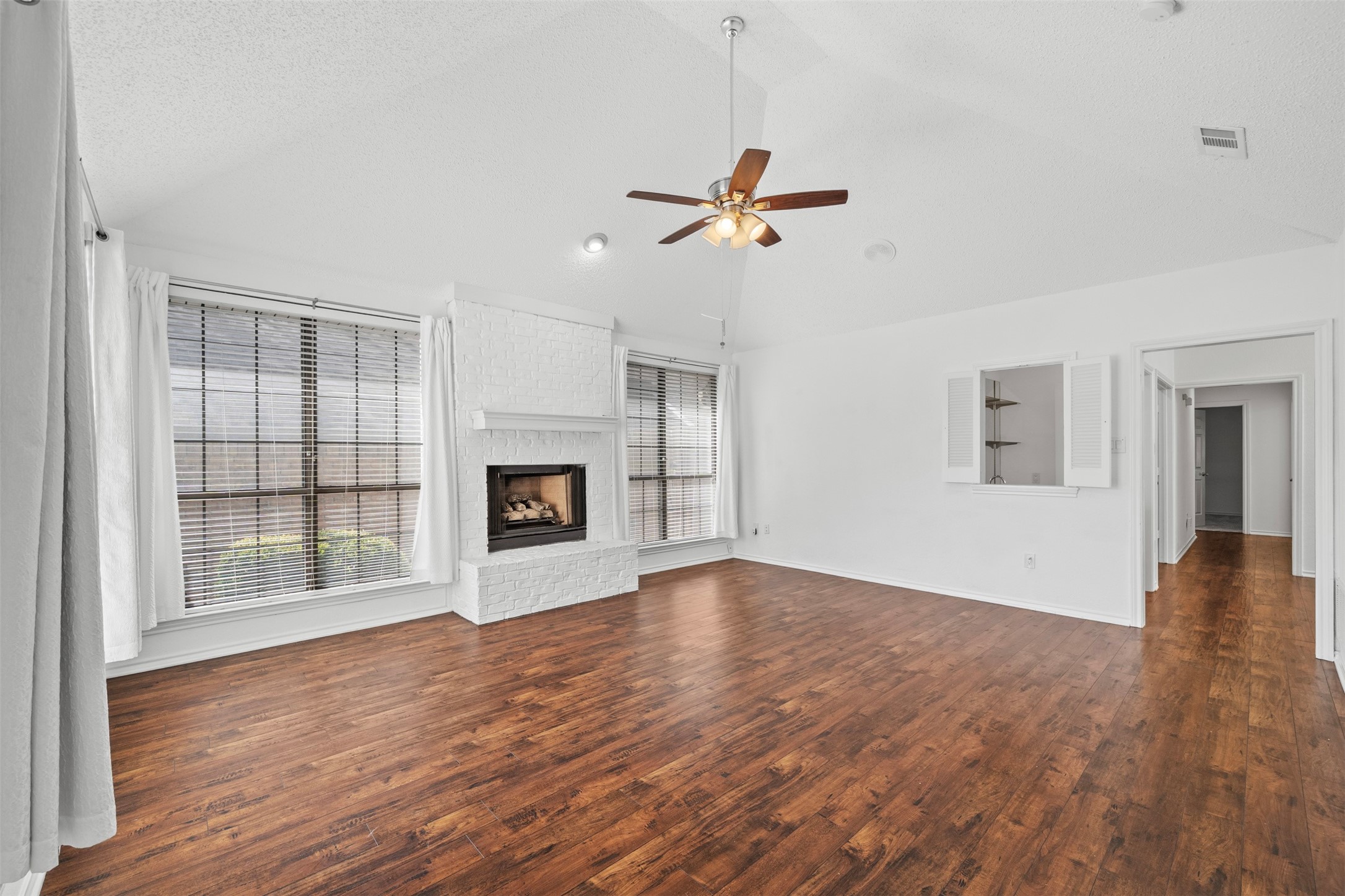 1205 Olde Towne Drive
