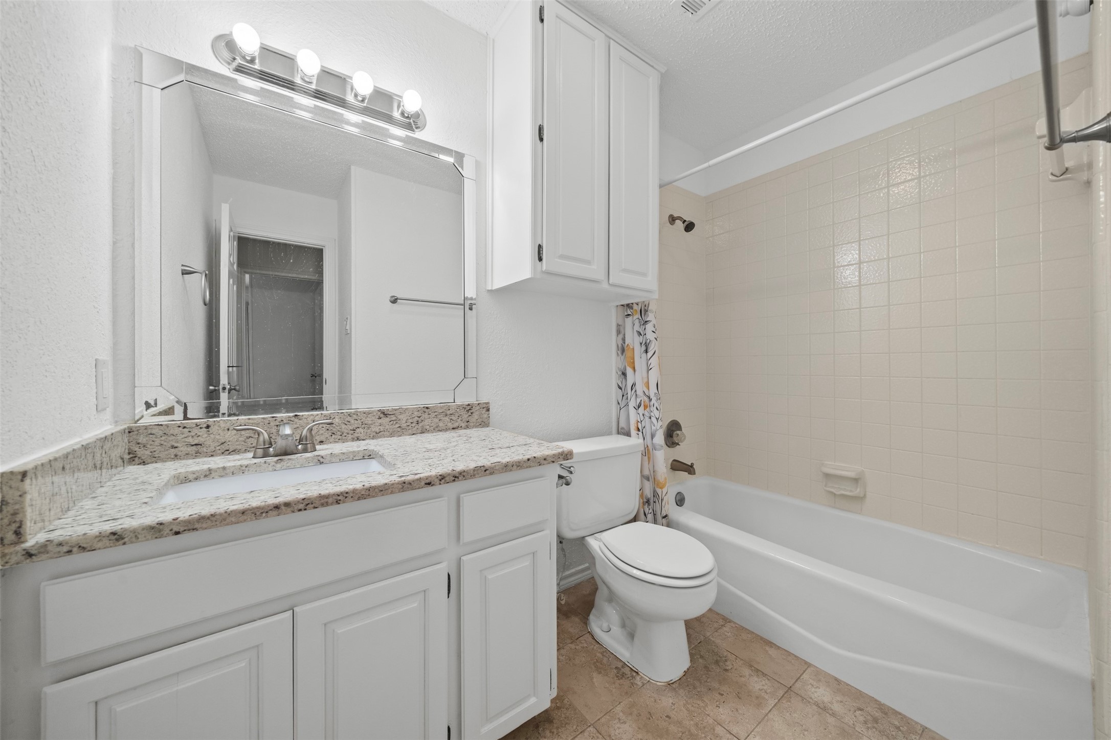 1205 Olde Towne Drive