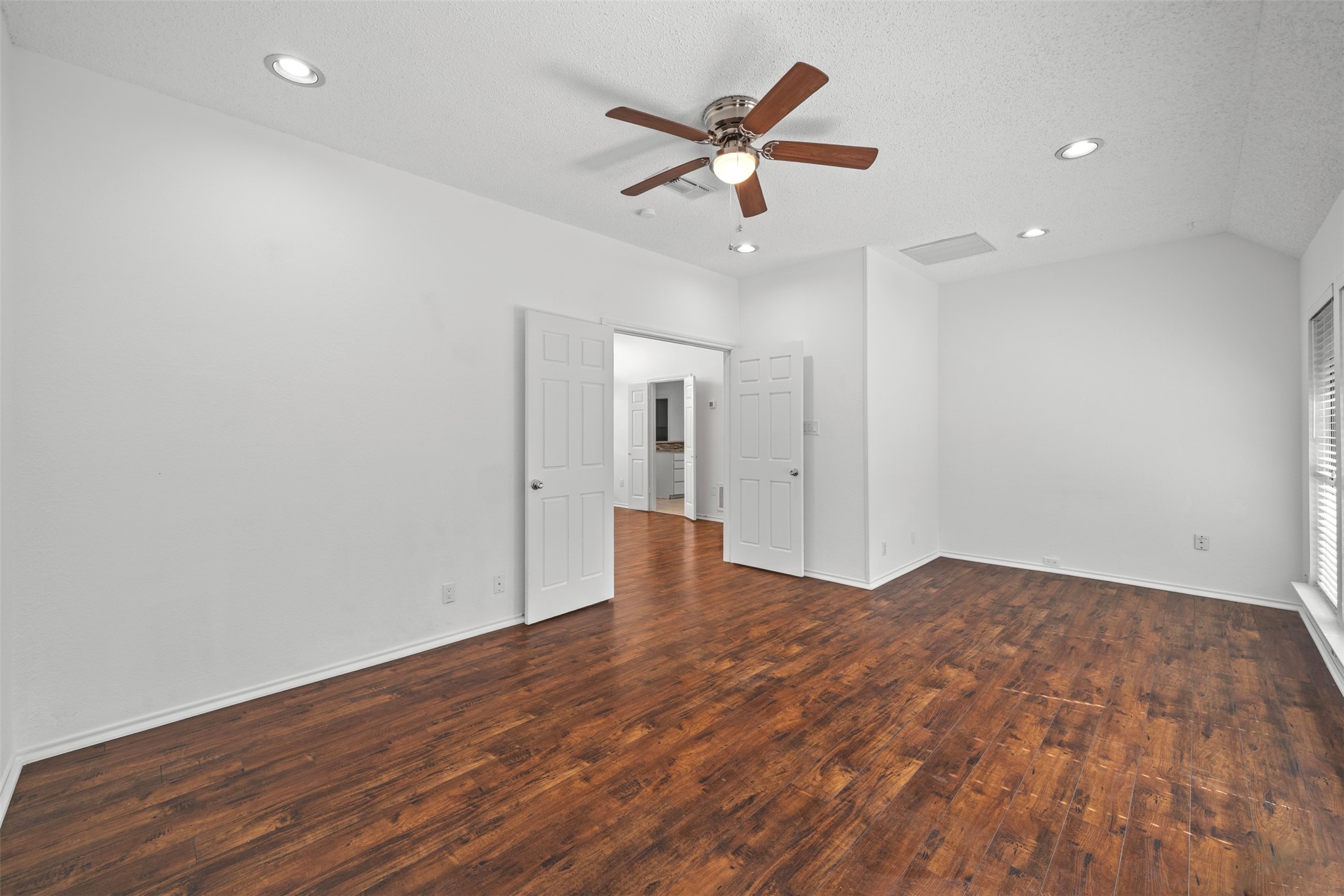 1205 Olde Towne Drive