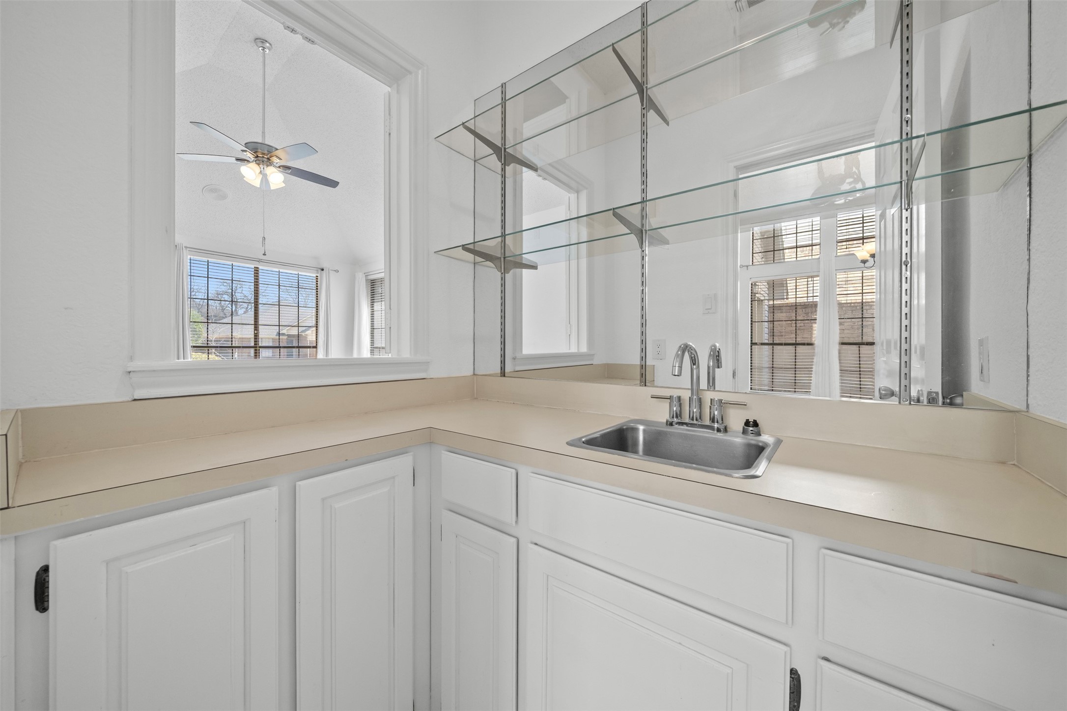 1205 Olde Towne Drive