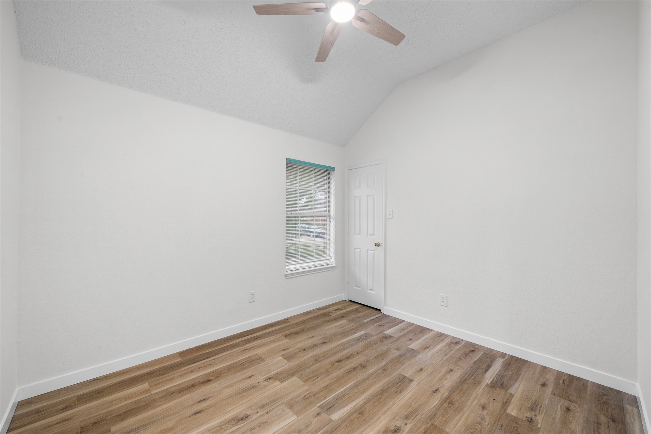 3841 Pine Valley Drive