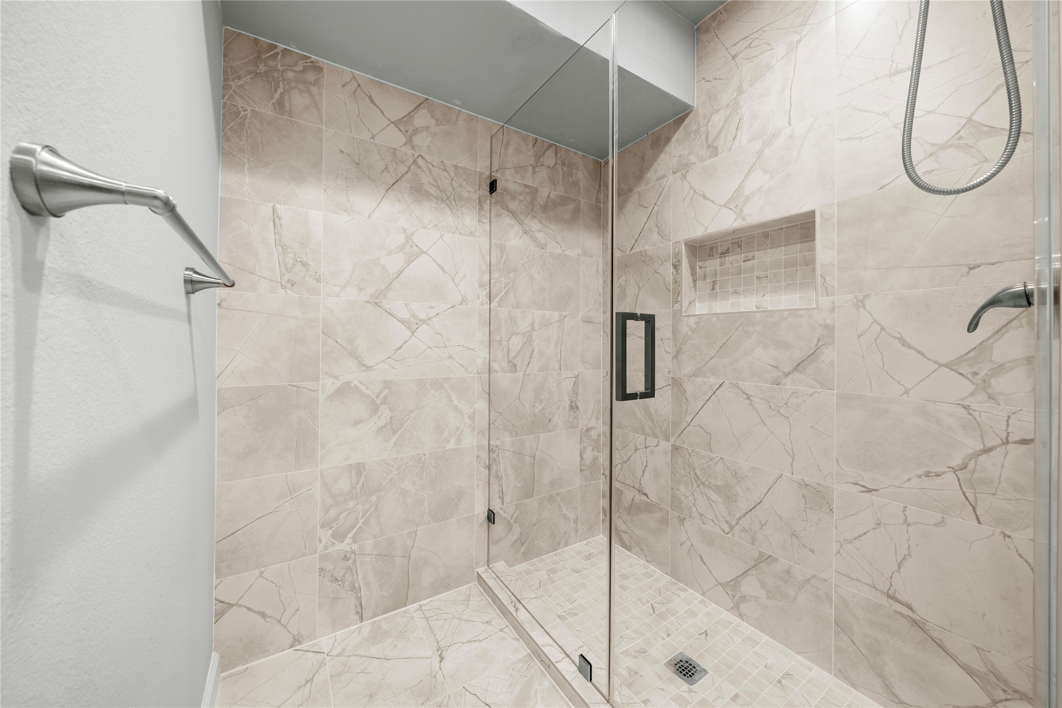 6014 E University Boulevard 137