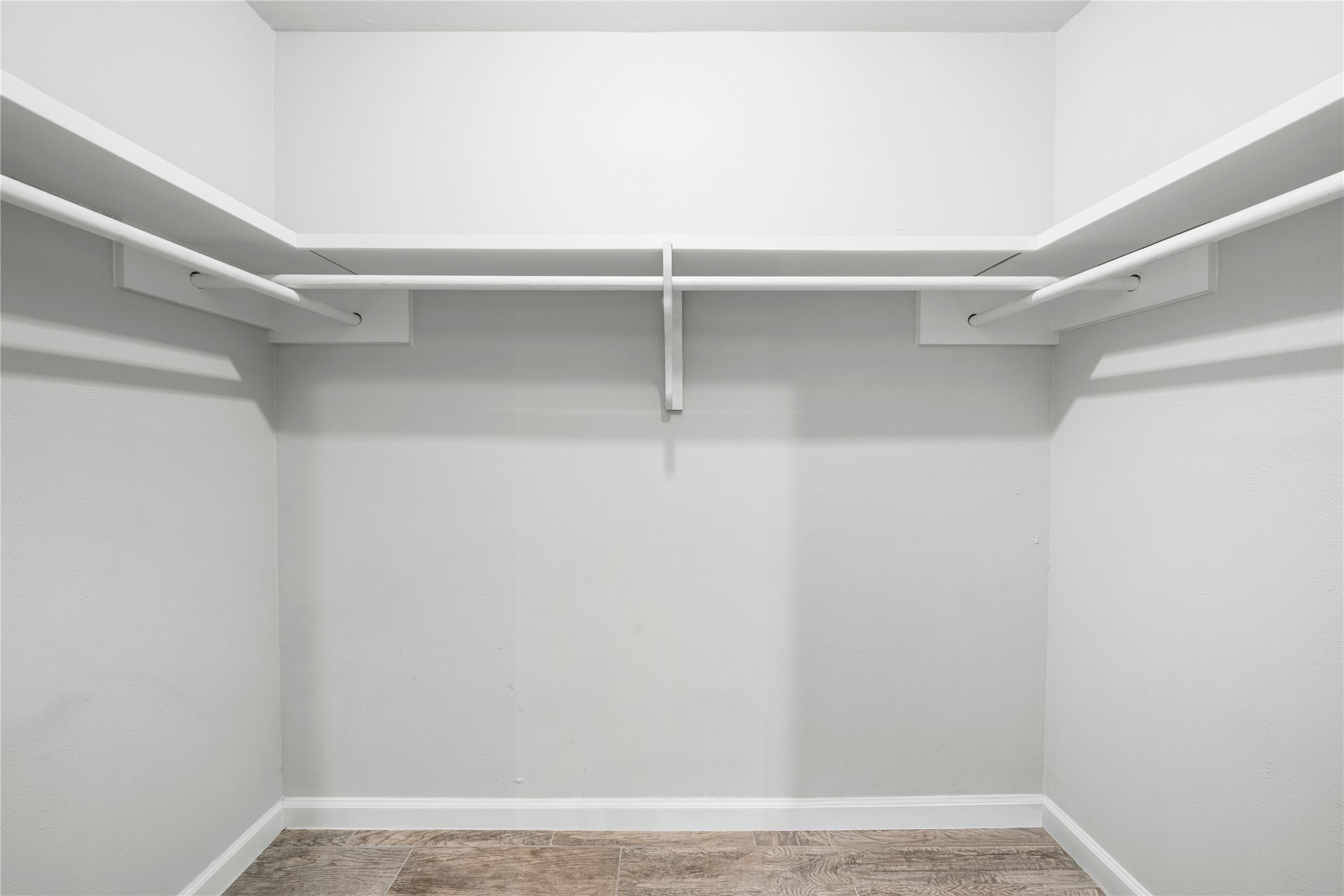 6014 E University Boulevard 137