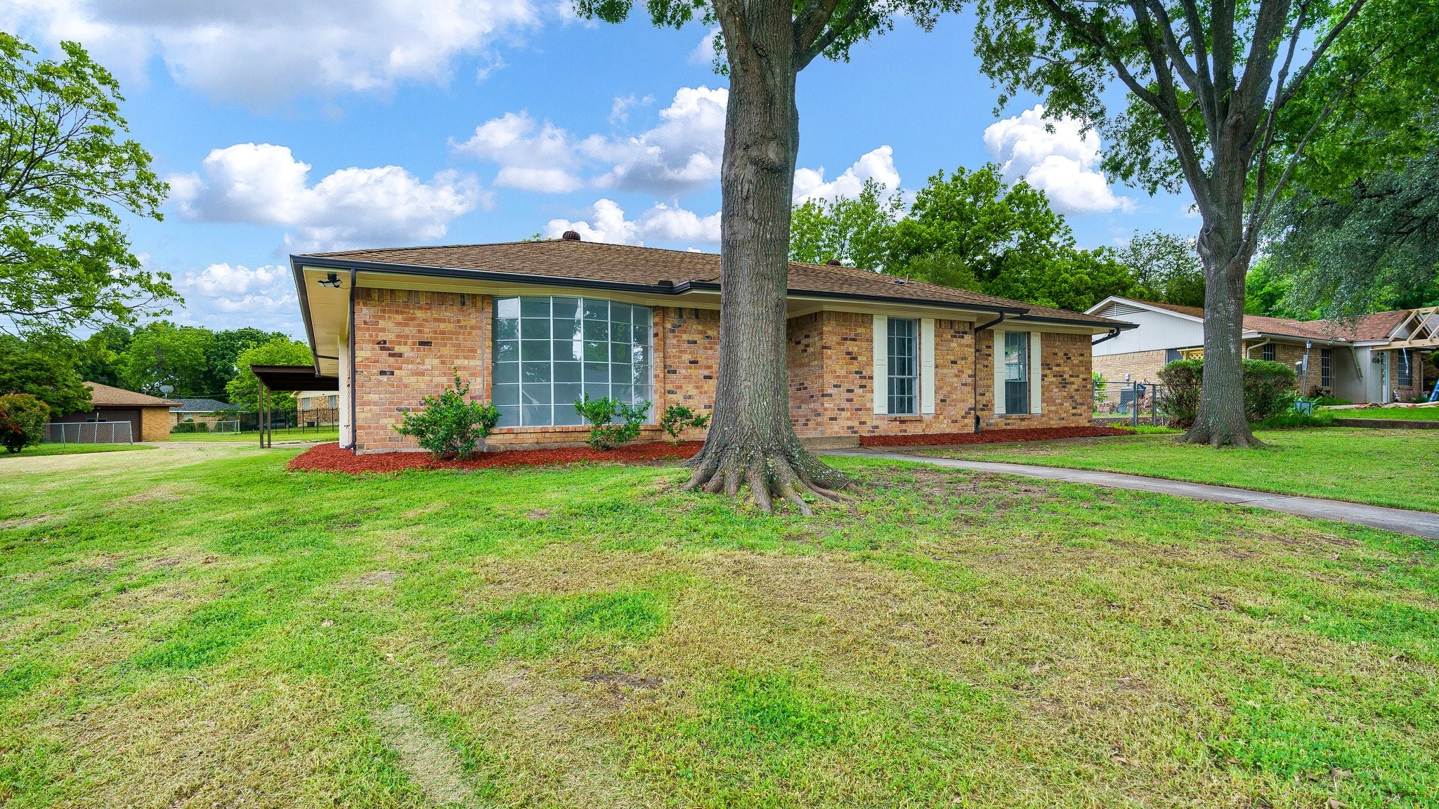 400 Brook Hollow Circle