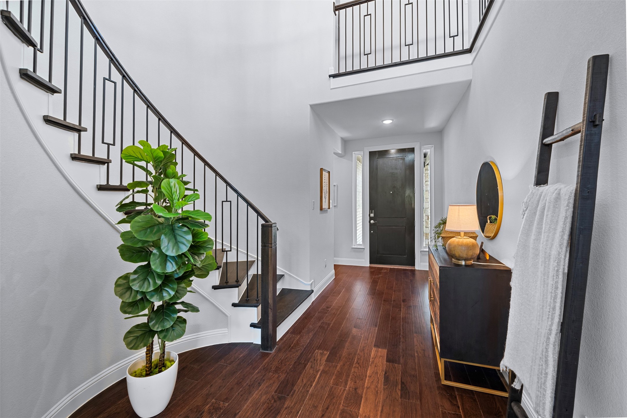 1173 Rochester Place