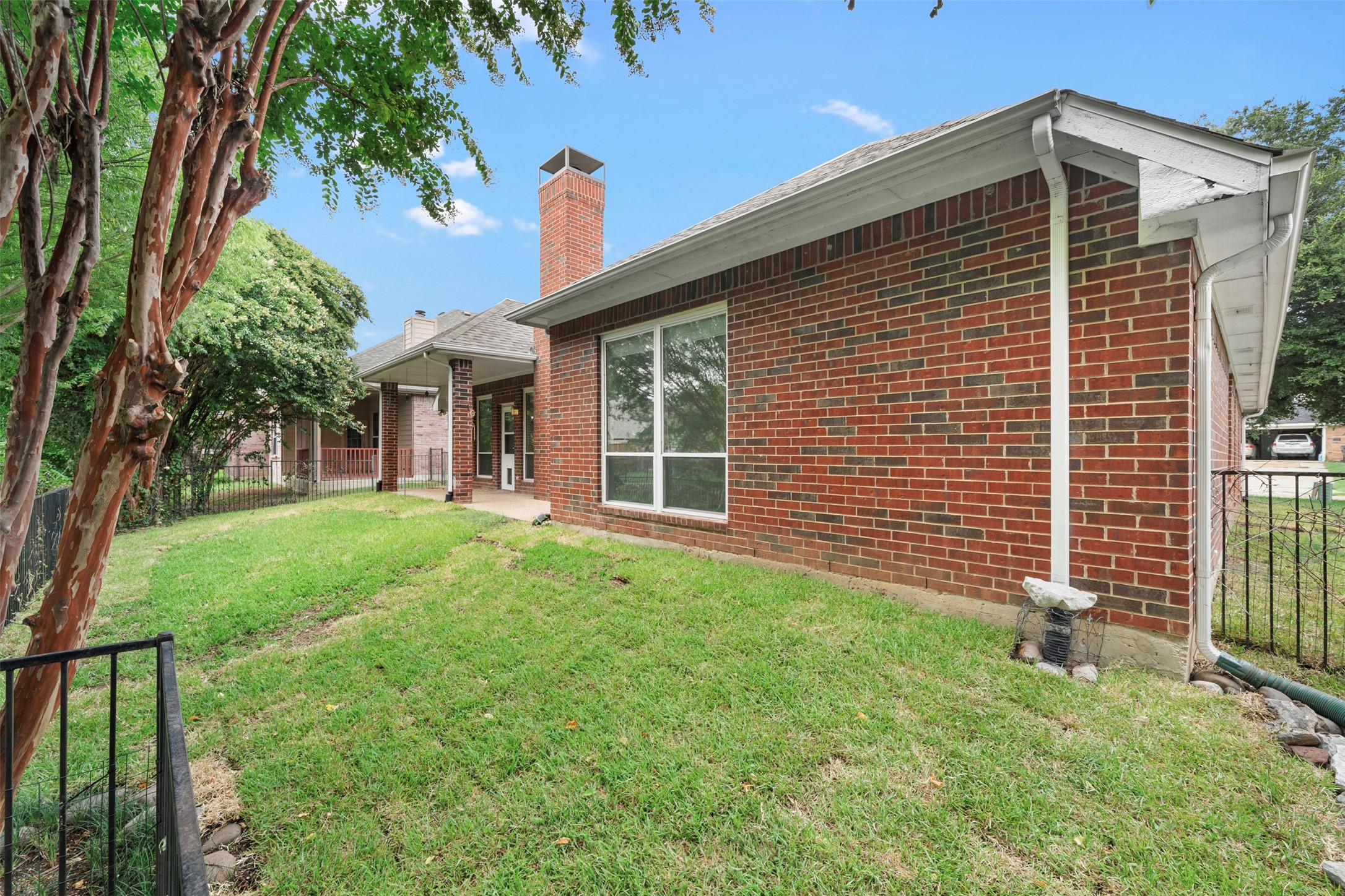 3016 Deer Trail