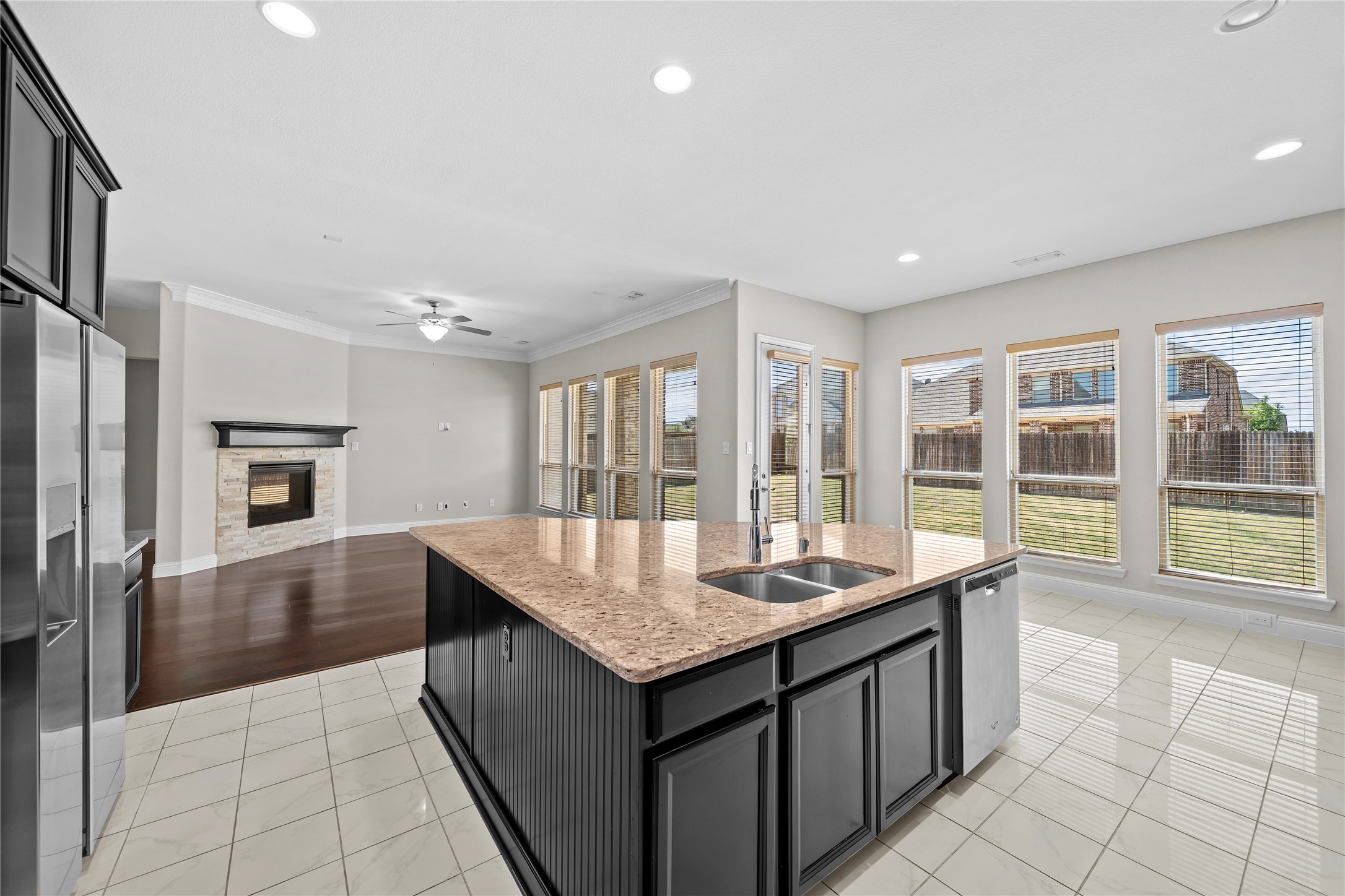 1916 Oakston Drive