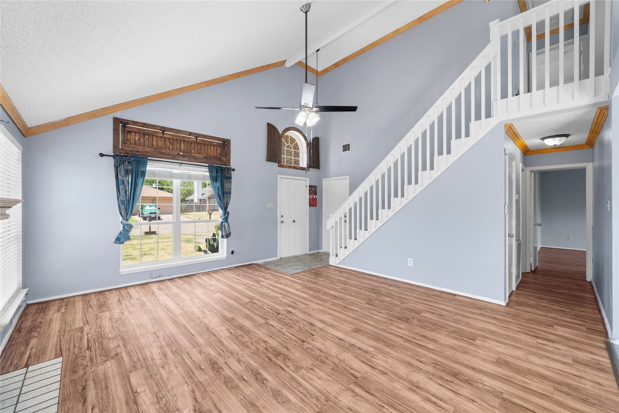 6315 Fairlane Drive