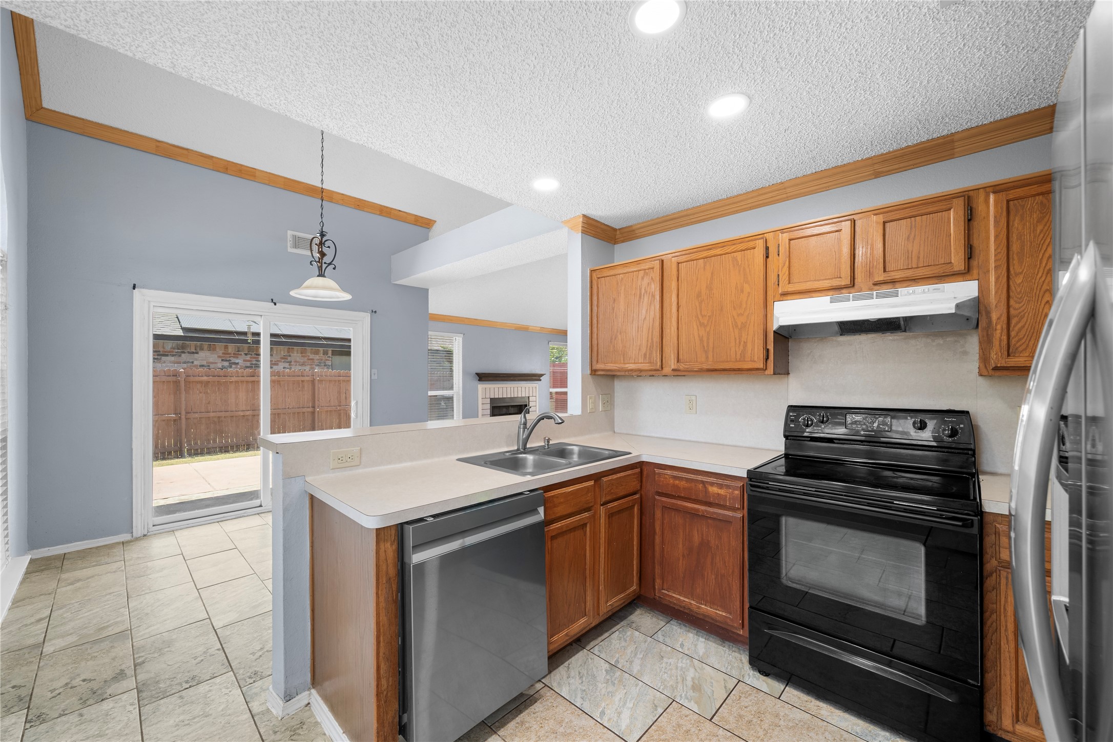 6315 Fairlane Drive
