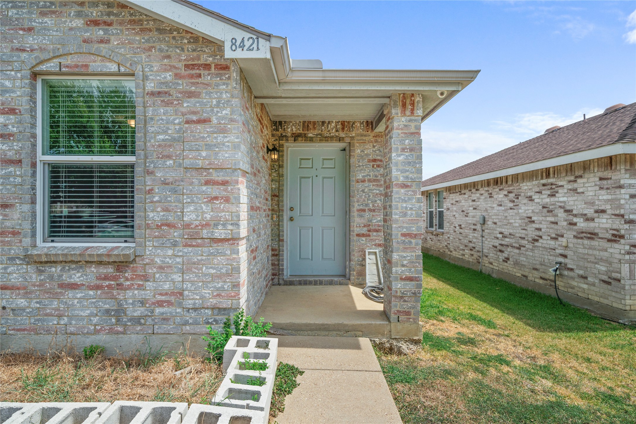 8421 Cotton Valley Lane