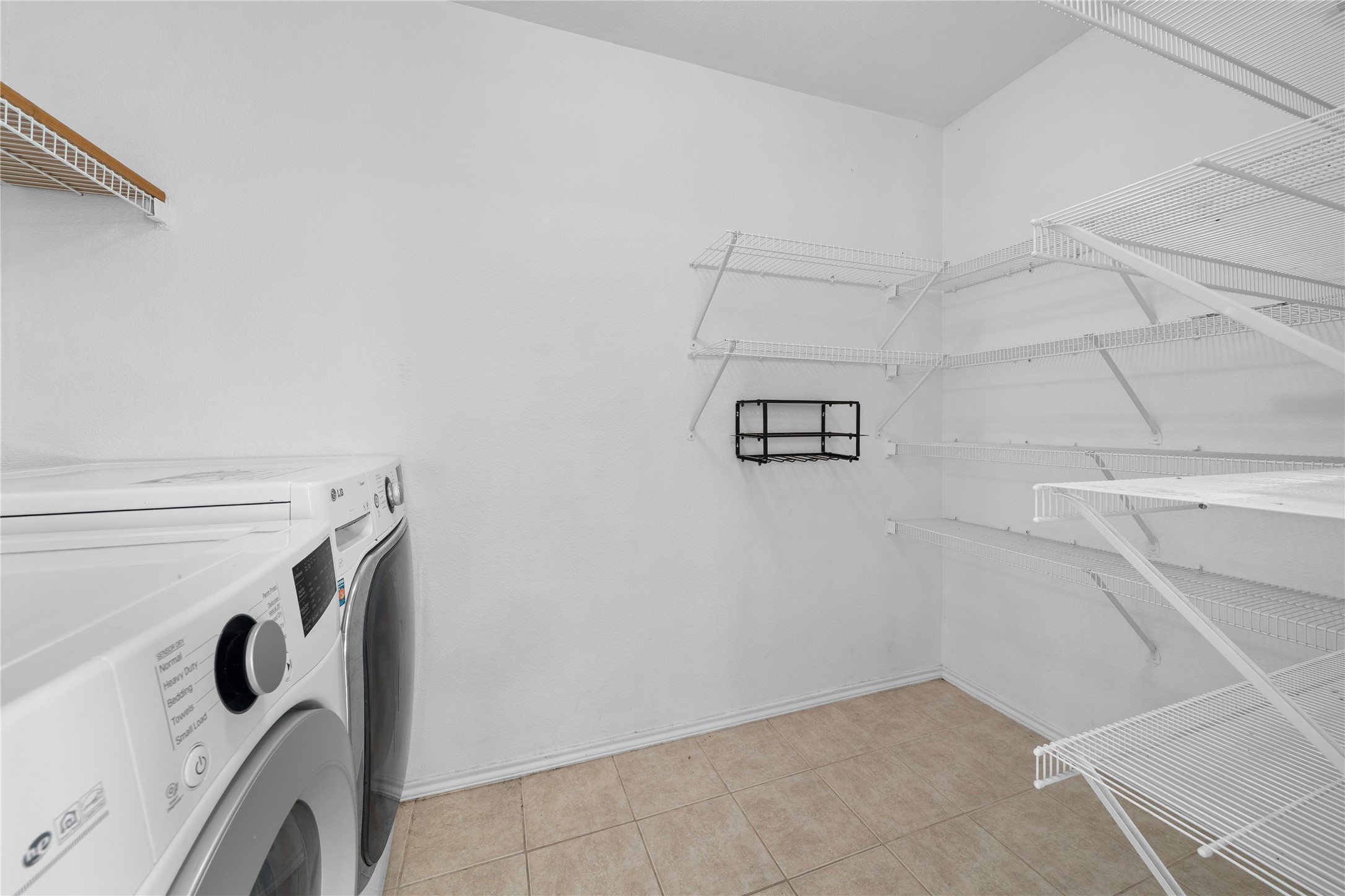 8421 Cotton Valley Lane
