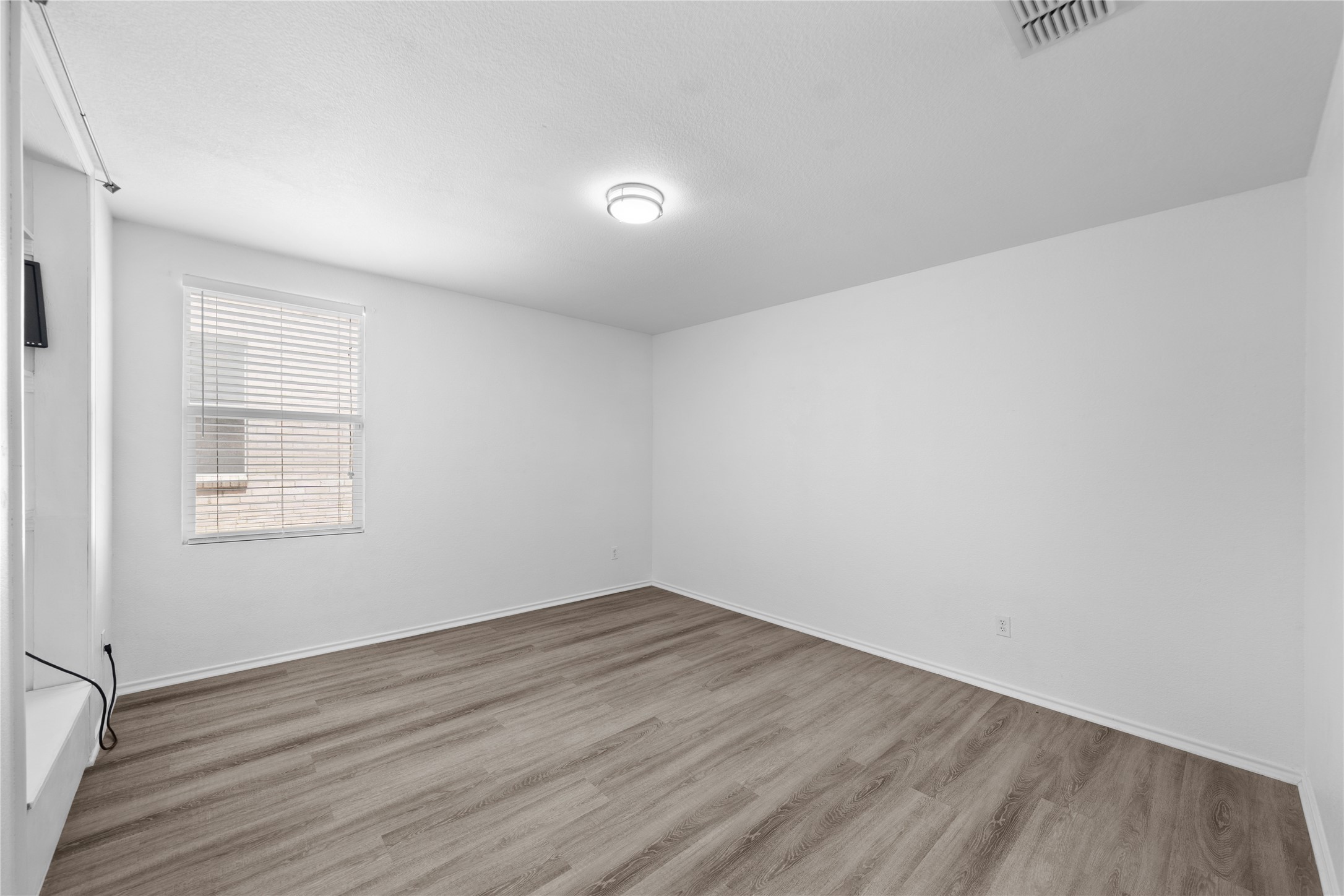 8421 Cotton Valley Lane