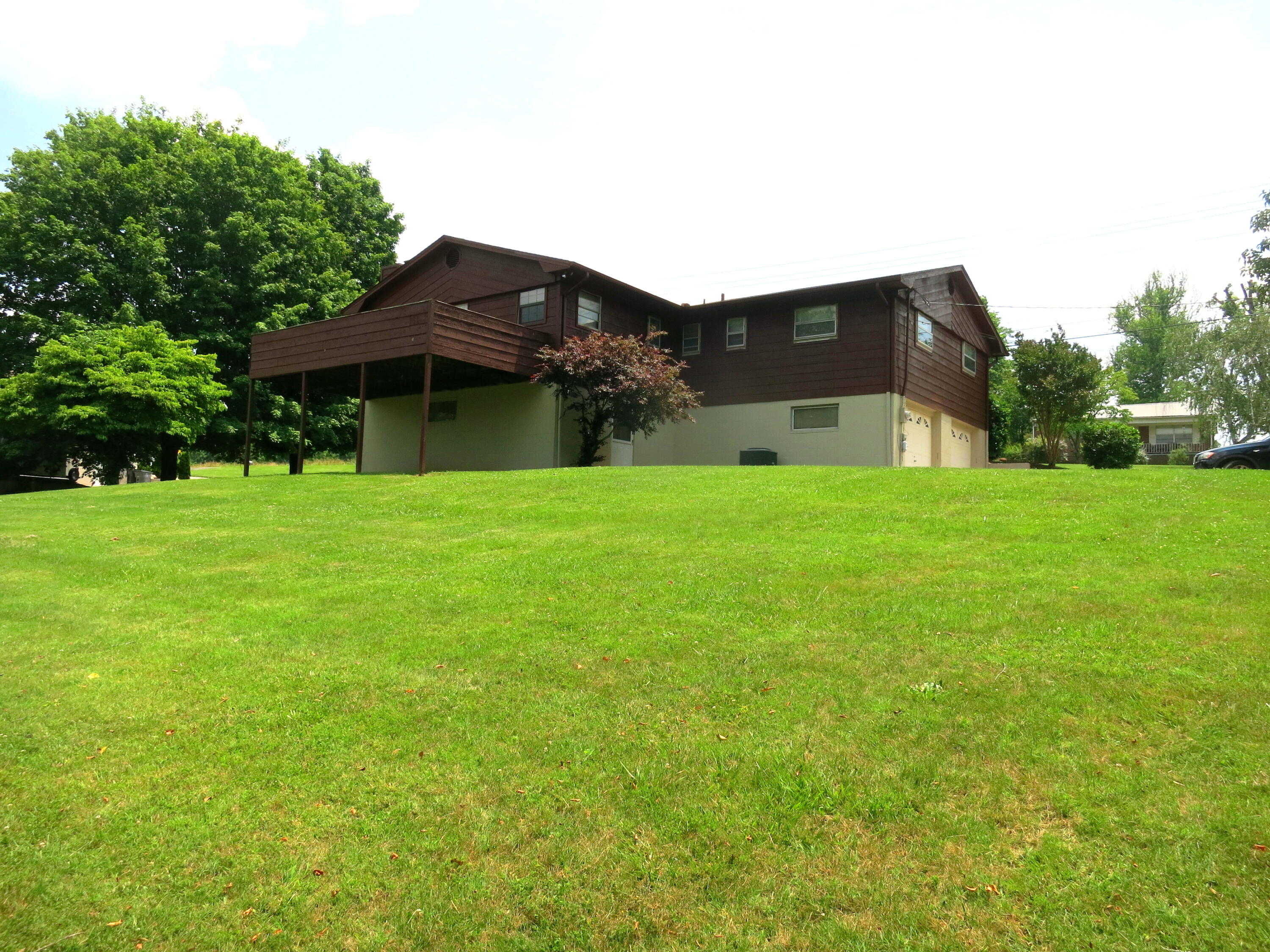 453 Carroll Rd Road