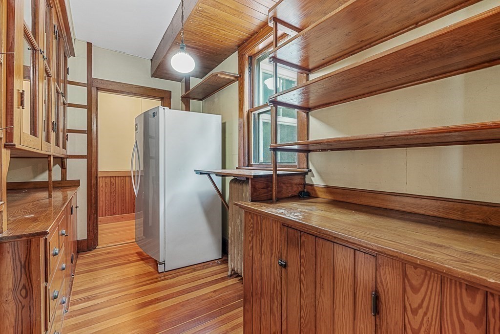 5 Swan Road