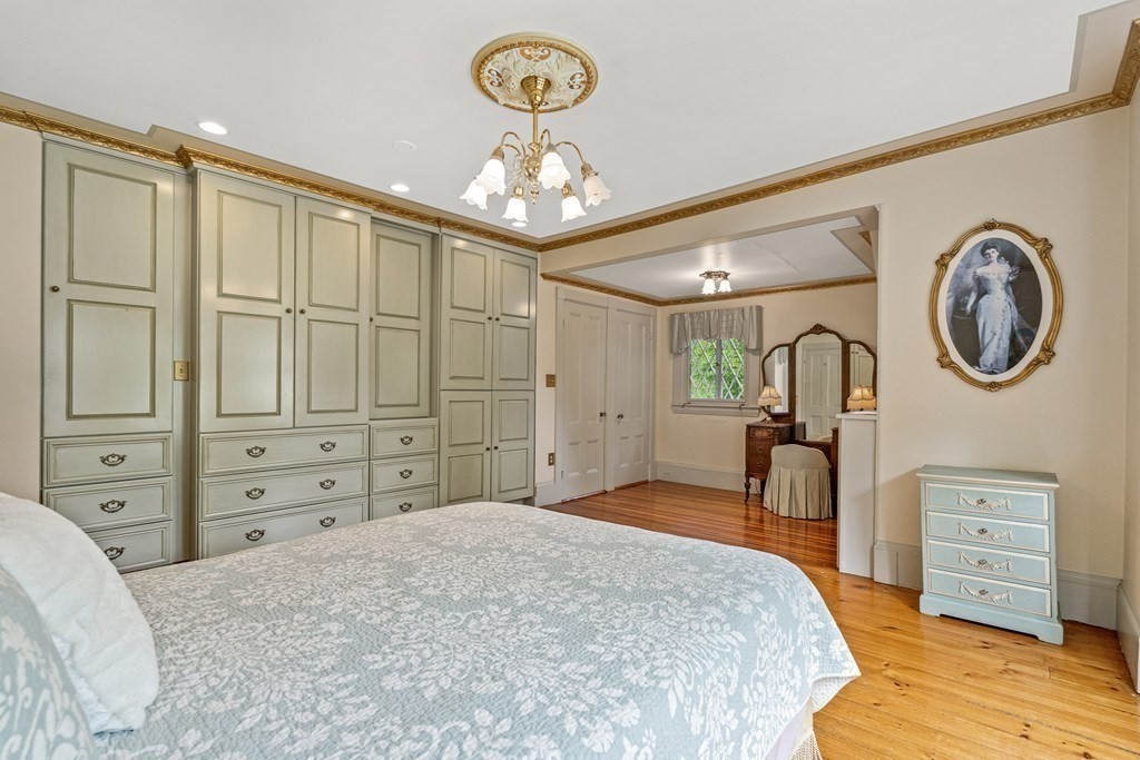 5 Swan Road
