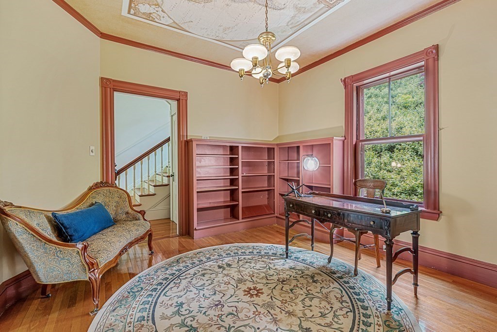 5 Swan Road