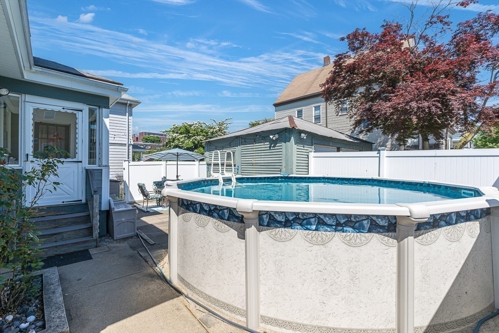 38 Glencoe Street