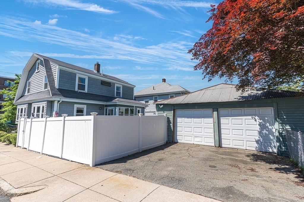 38 Glencoe Street