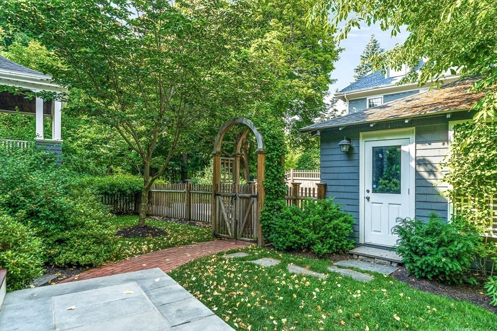 6 Fenwick Road