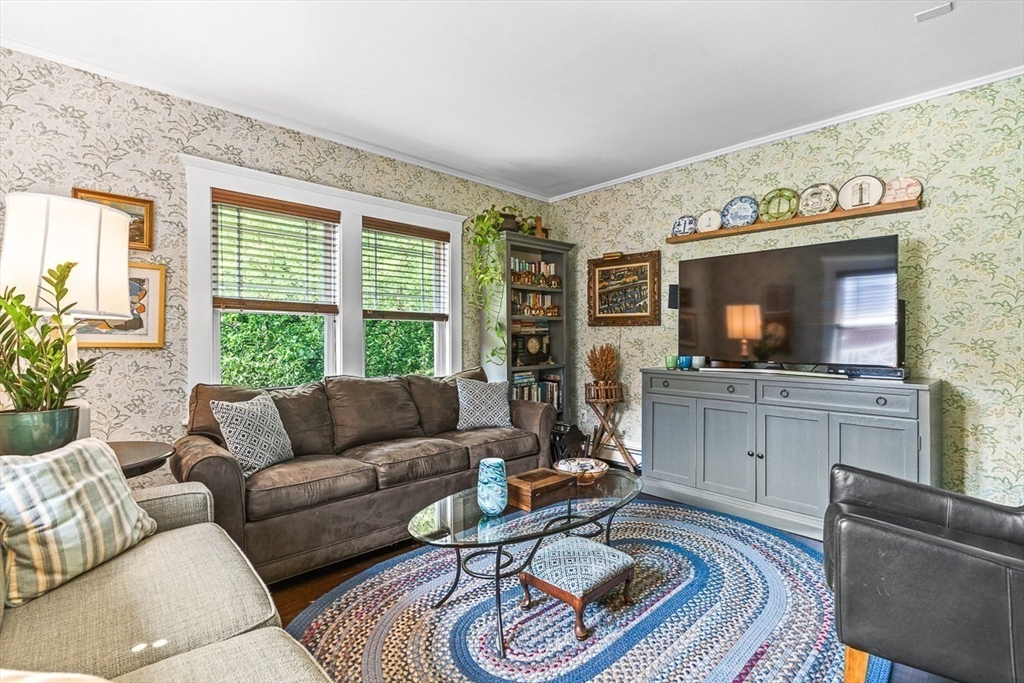 6 Fenwick Road
