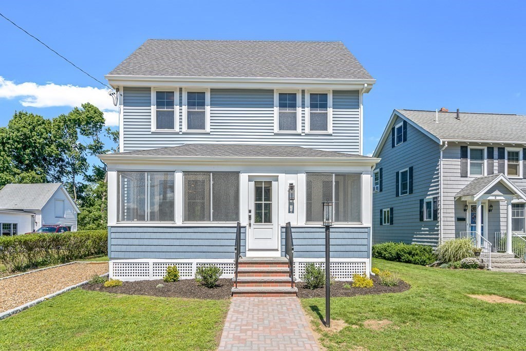 2 Knollwood Ave