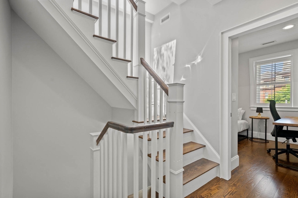 7 Belmont Street # 2
