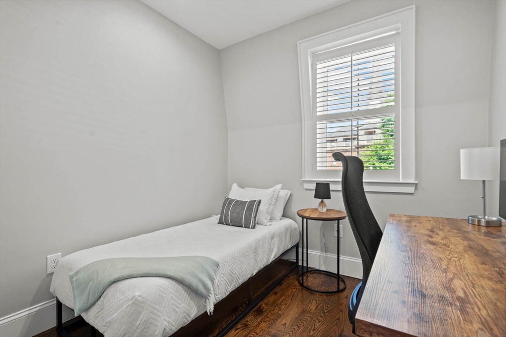 7 Belmont Street # 2