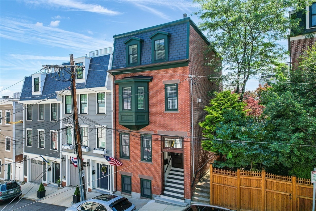 7 Belmont Street # 2