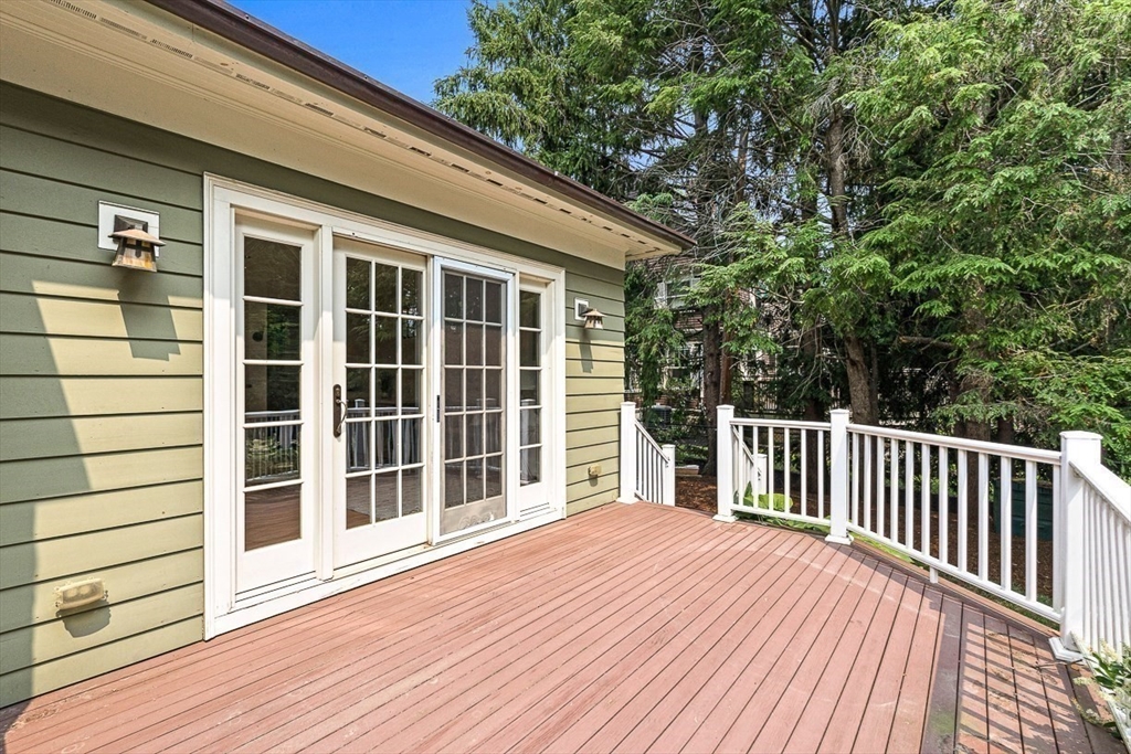 24 Calumet Rd