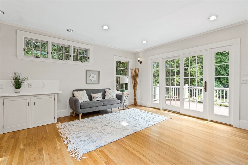 24 Calumet Rd