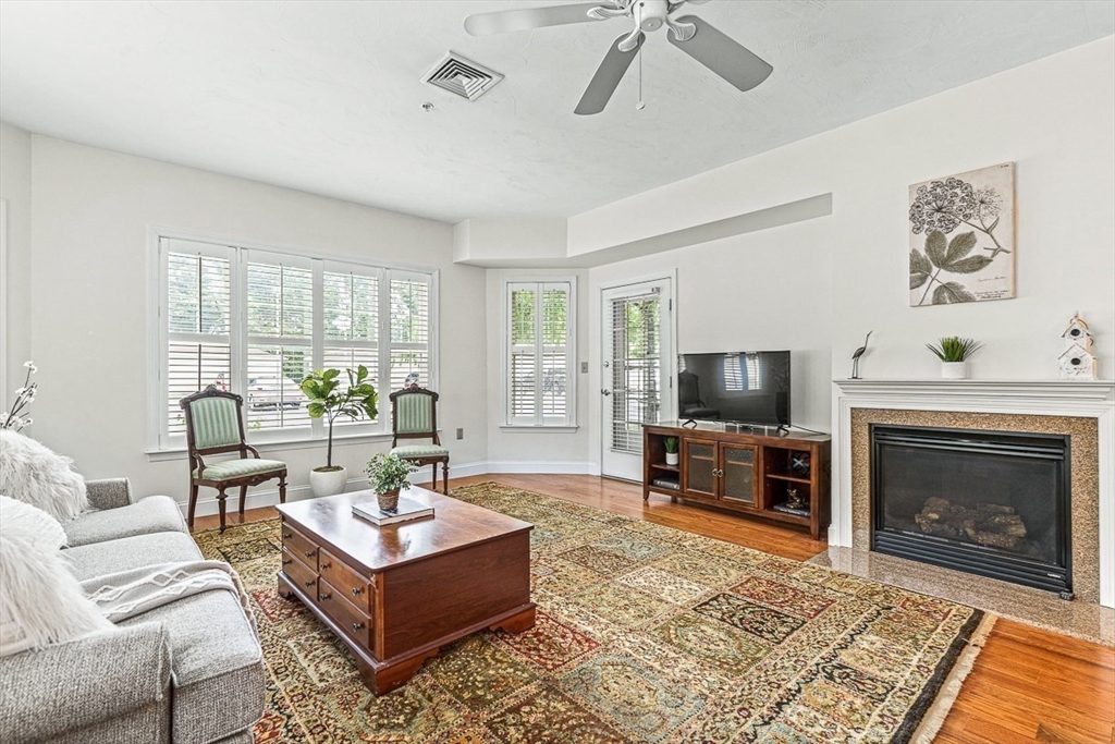 295 Salem Street # 2