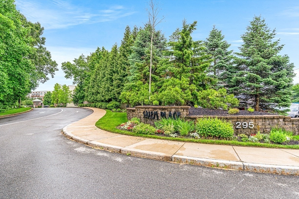 295 Salem Street # 2