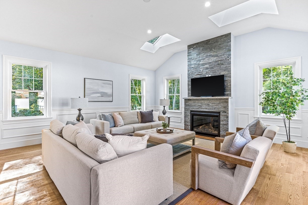 14 Cedarwood Lane