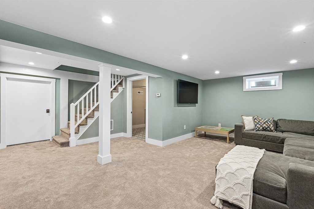 64 Woodside Road