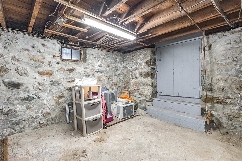 28 Orchard Street # 1
