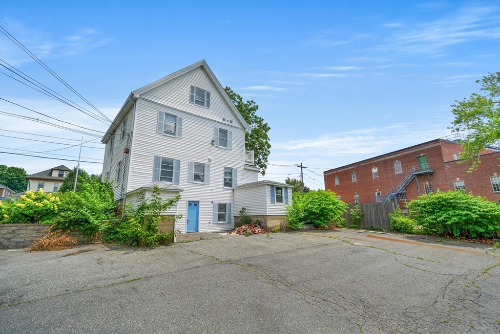 968 Main Street