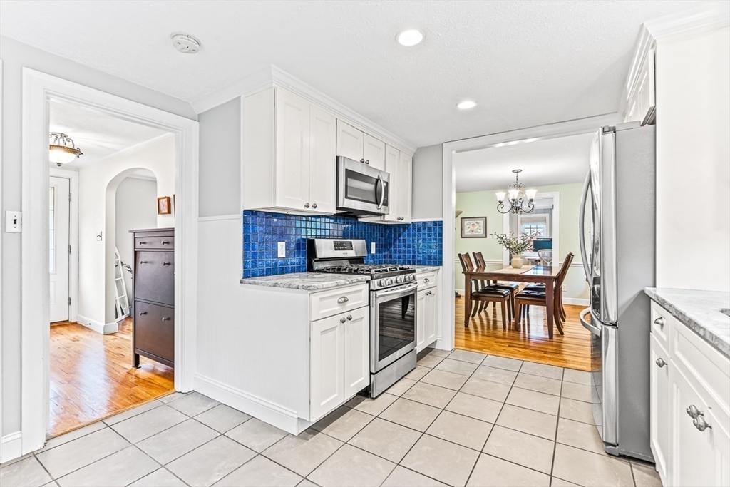 6 Governors Avenue