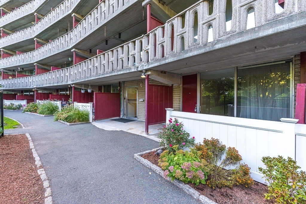 200 Swanton Street # T8