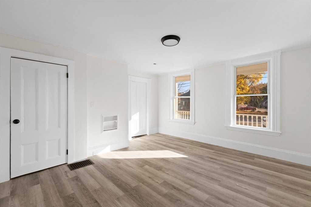 326 North Ave