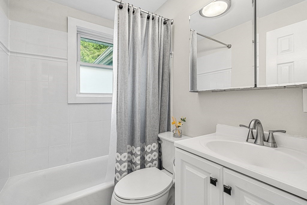 6 Charles Road # 6